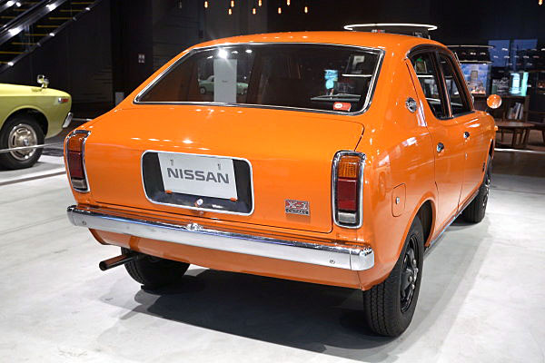 日産 チェリー X-1 4ドア 1970 PE10 (3) Nissan Cherry X-1 4-door