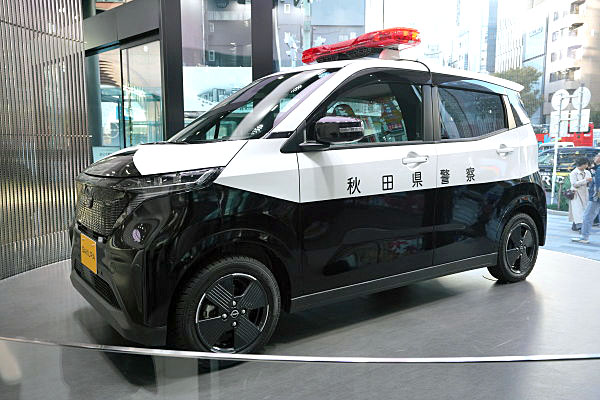 日産 サクラ パトカー (劇中車) Nissan Sakura 日産 サクラ パトカー (劇中車) Nissan Sakura