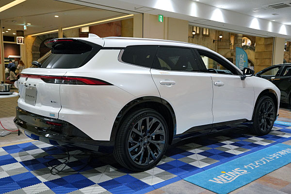 トヨタ クラウン エステート Z ホワイト Toyota Crown ESTATE Z