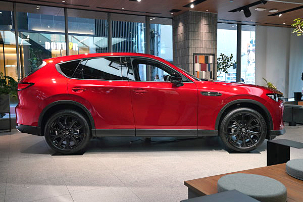 マツダ CX-60 XD ドライブエディション ナッパーレザーパッケージ