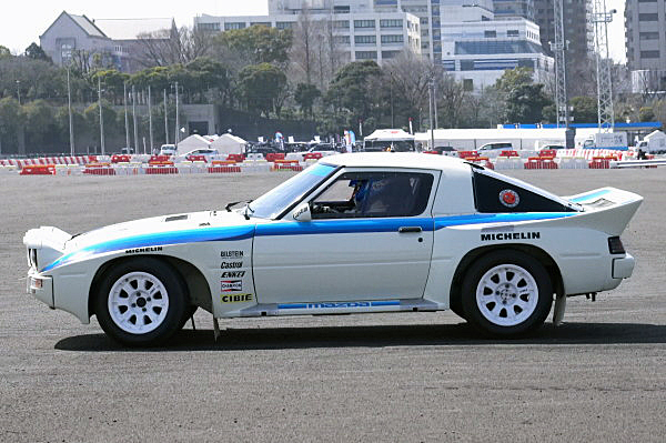 Wrc Plenum Rx7 マツダ RX-7 エボ WRC グループB SA22 デモンストレーション走行 Mazda RX-7 evo WRC Group B SA22 ...