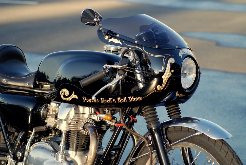 キャブレター ジャンク バーチカルツイン （たぶんW650 カワサキ） て