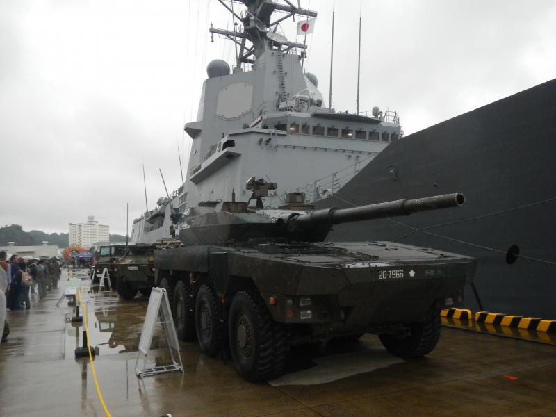 オーストラリア海軍）BRISBANE（ブリスベン） in 海上自衛隊 横須賀
