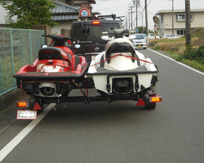 水上バイク、ブラストレイル普通トレーラー トレーラーのテスト 水上バイク、ブラストレイル普通トレーラー トレーラーのテスト