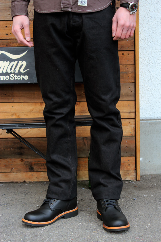 TROPHY CLOTHING BLACKIE!!! | Mr.OLDMAN lifetime store