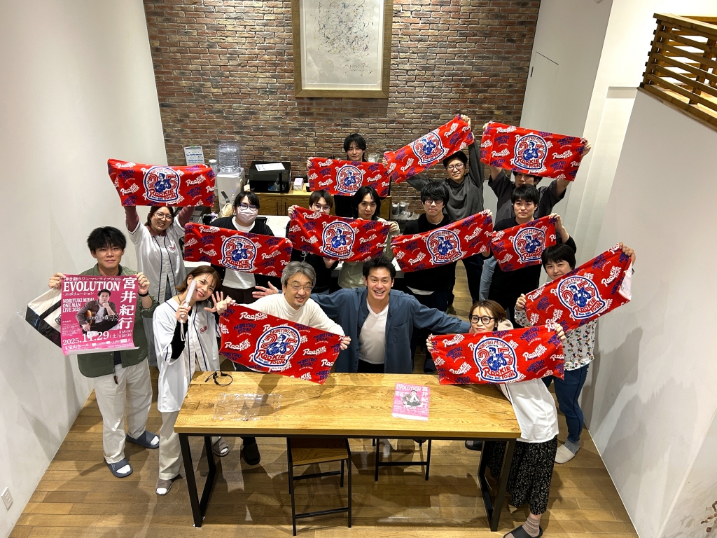レア関係者用 wbc コンベンション シャツ