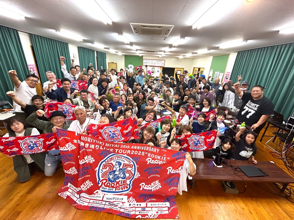 超貴重！】ハードロックカフェ 制服ユニフォーム ホスト