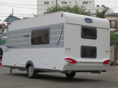 キャンピングトレーラーアンタレス426