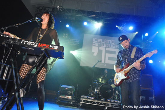 2012airwaves12c.jpg