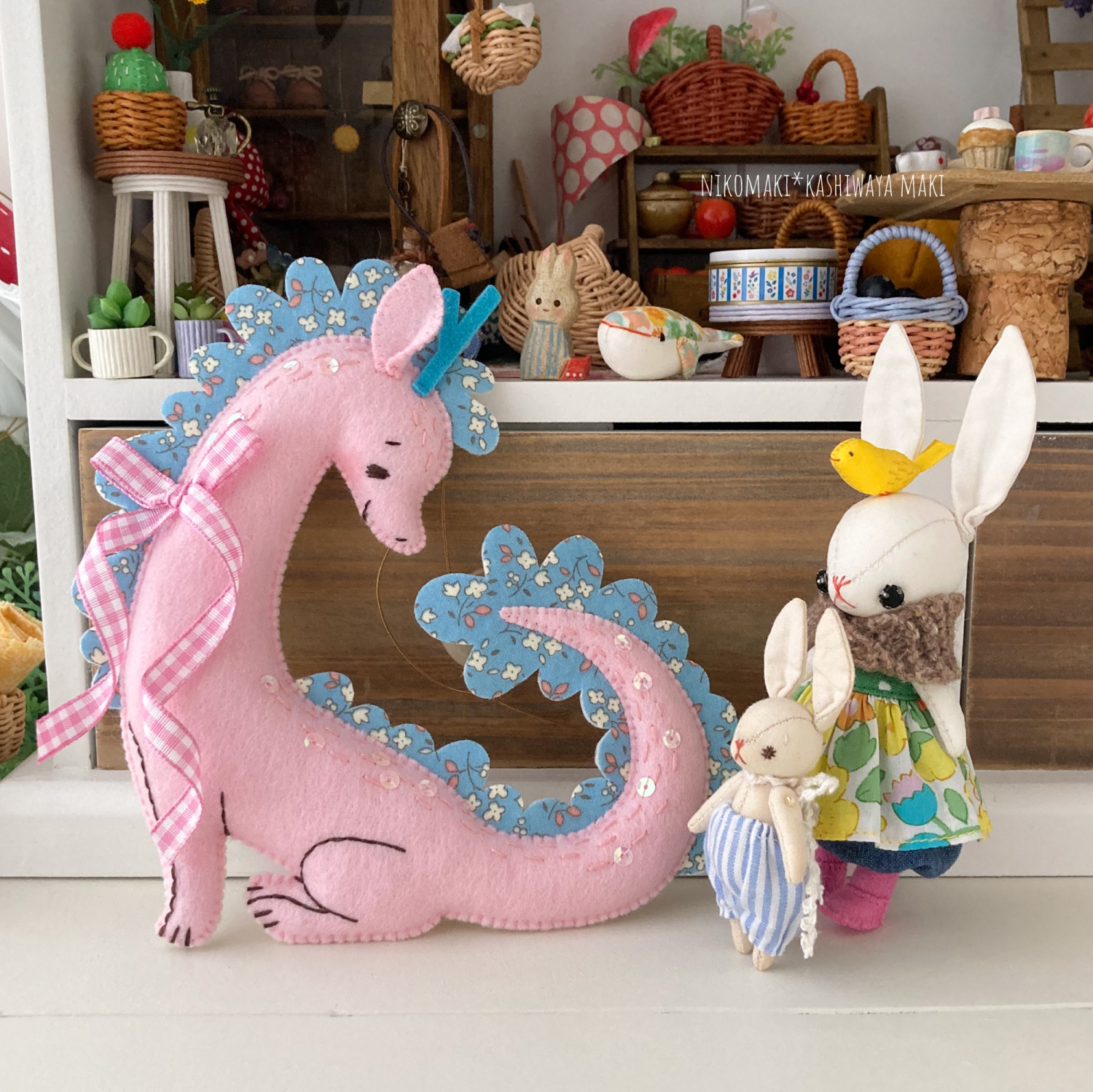 作家様　アートドール ピンクのドラゴン 海外作家 アートドール 女の子＆ドラゴン セット - メルカリ