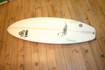 サーフボードアルメリックモーターボート