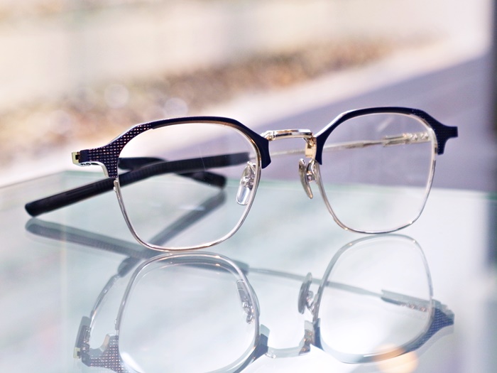 999.9 Review”HIGH-END S-04T H（S-03T H series）”】 | 999.9