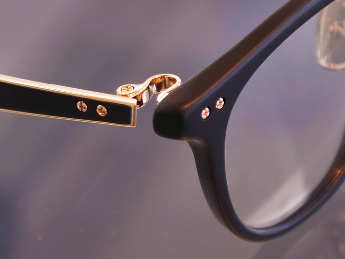 メガニウム 999.9（フォーナインズ）】NPM-137 | メガネのモチダ｜島根県松江市