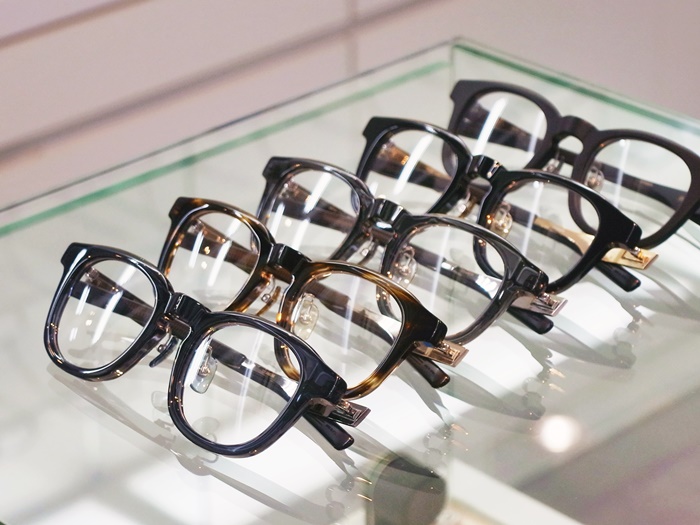 999.9 selected by HAYASHI-MEGANE BLOG(2)