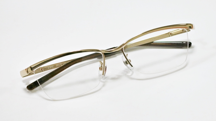 めめページです。 X-9190 （uvex i-3） | ミドリ安全の保護めがね・防災面