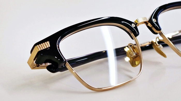 999.9HIGH-END
