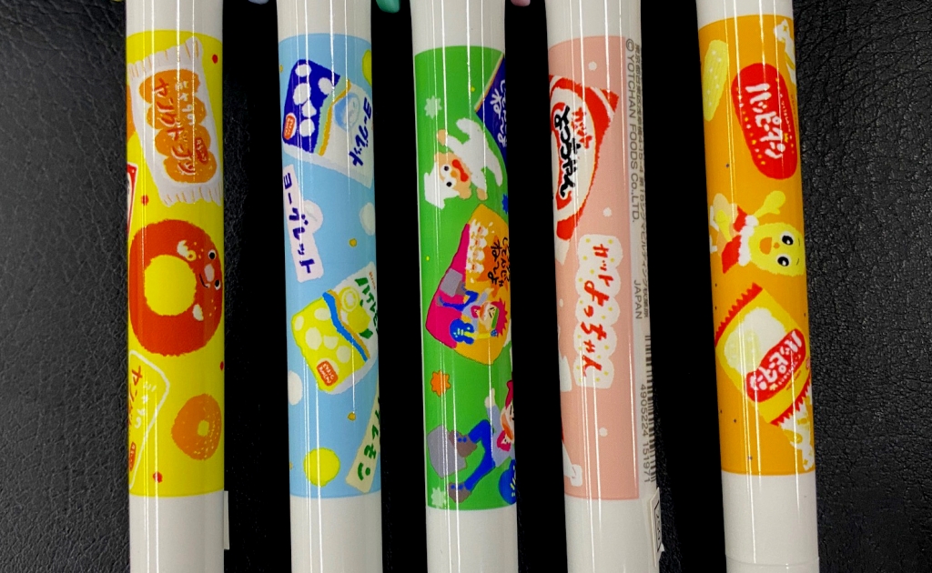 誰もが知っている！あのお菓子が文具に☆ by ゼブラ