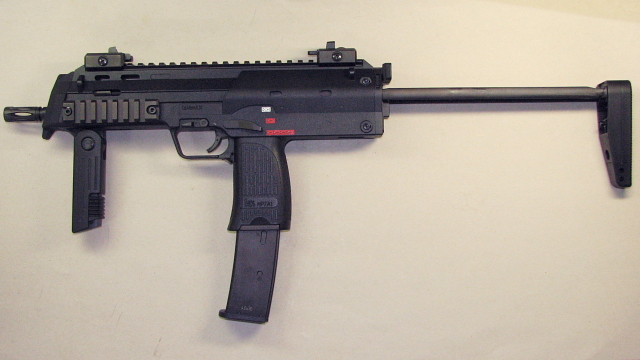 エアガン・レビュー KSC MP7A1 ブローバックガスガン(セミ/フル