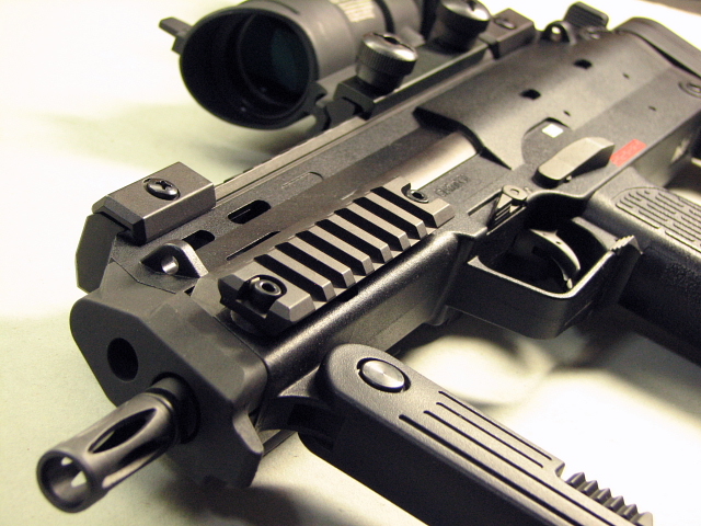 エアガン・レビュー KSC MP7A1 ブローバックガスガン(セミ/フル