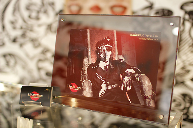 Lips&Tips ☆ブレスレット　サイン入りショップカード付き Lips&Tips ☆ブレスレットサイン入りショップカード付き