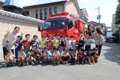 絵画指導(消防車) | 社会福祉法人 東寺学園 東寺保育園 公式ブログ「園