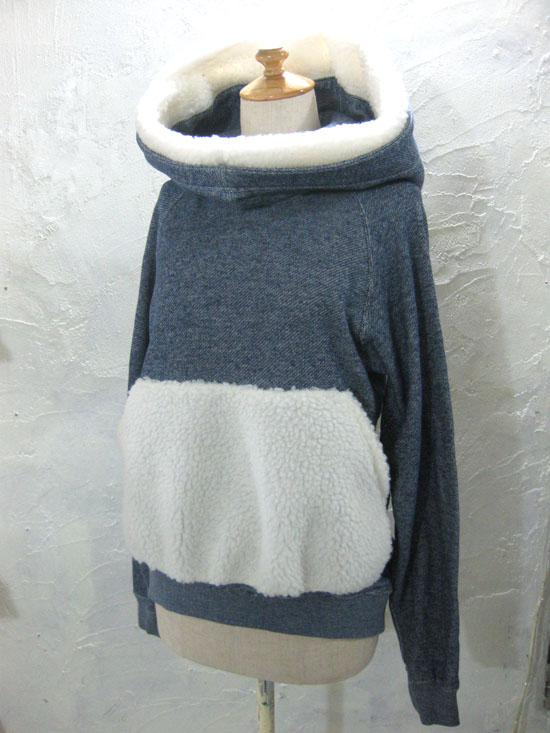 banal chic bizarre ボアパーカー banal chic bizarre（バナルシックビザール）の「banal chic bizarre