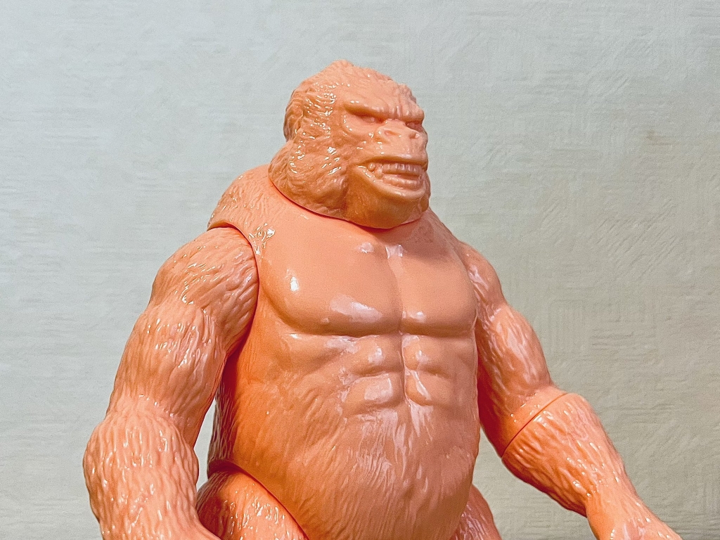 森通商さんのソフビ【ゴリラ ナグルズ】の新作 「ガング テストタイプ