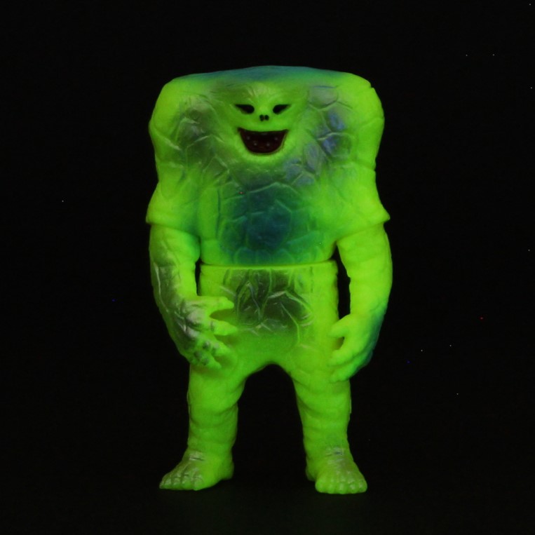 11/2 12:00～ One up. 秋葉原店店頭販売開始 MAXTOY One up