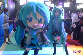 ミクナノー 東京ゲームショウでミクダヨーVSミクナノー/月を眺めながら聴きたいボカロ曲特集♪ | ROUTE24