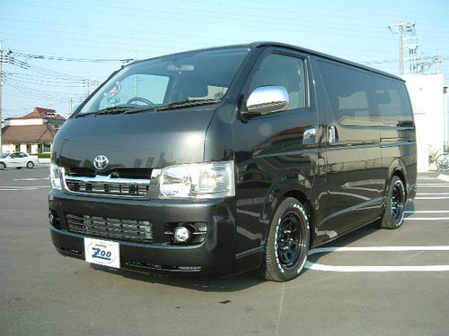 やっぱり！ハイエースはデイトナナスカーだよね