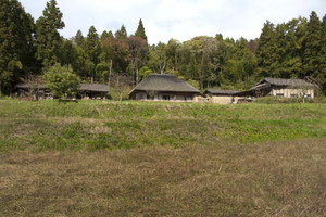 鈴木照雄の焼物と谷由起子の布展 | 民芸みやぎ