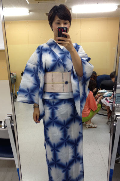 藤井絞り麻の浴衣 雪花絞り浴衣(綿麻・藤井絞) - 染と織たかはし