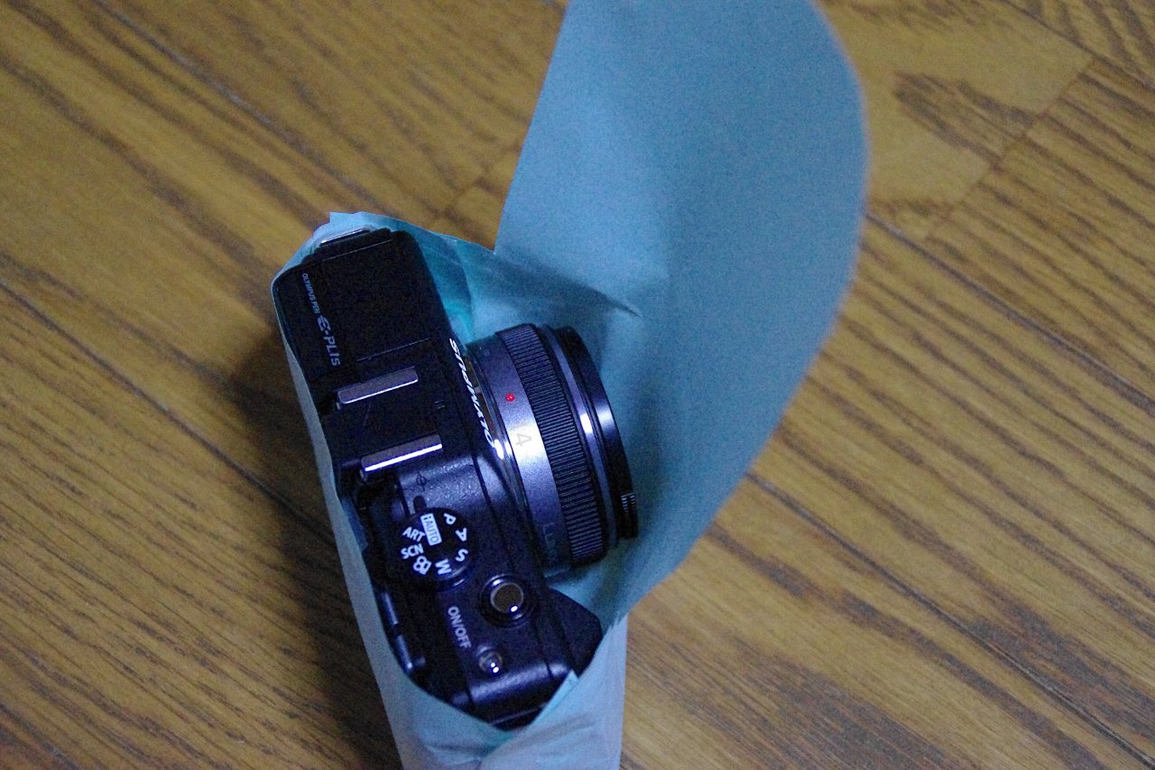 オリンパス E-PL1s用の自作カメラケース（革です） | noguchan's