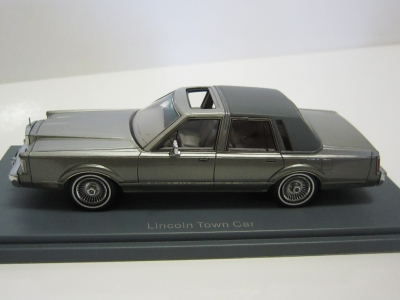 リンカーン タウンカー 1986 1/43 NEOミニカー 入荷！！長野県 