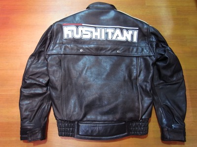 ボーナスで買うべき逸品～レザーパドックジャケット編～：KUSHITANI