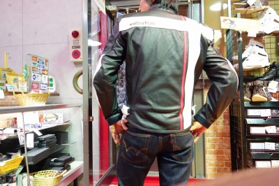 入荷案内 K-0647 クロノスジャケット ：KUSHITANI 宇都宮店