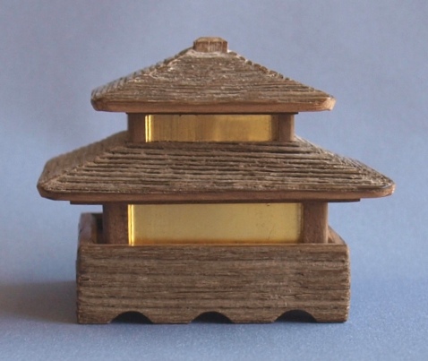 Y3490-10 指物師 稲尾誠中 金閣寺 夕佳亭古材 波蒔絵 香合 共箱　う 金閣寺 古材香合 | 茶道具 小西康のぶろぐ
