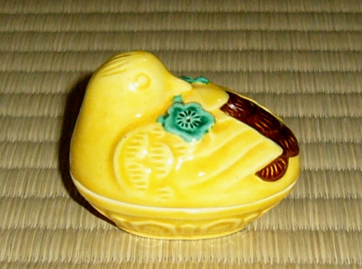 永寿 花喰鳥香合 | 茶道具 小西康のぶろぐ