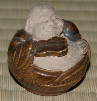 c792 大樋焼 布袋様 布袋さん 「大樋」印あり 布袋 布袋尊像 合わせ箱 c792 大樋焼 布袋様 布袋さん 「大樋」印あり 布袋 布袋尊像 合わせ箱