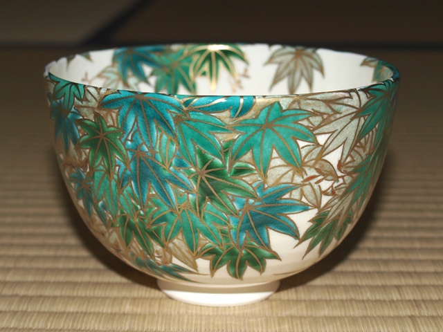 杉田拝平　清閑寺窯海碧地金彩御題画　茶碗　共箱直径11.5cm東H5-1105① 杉田拝平 清閑寺窯海碧地金彩御題画 茶碗 共箱直径11.5cm東H5