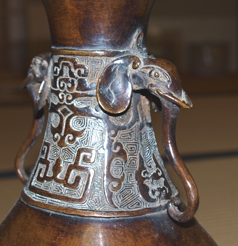 古銅　象耳花入 唐物 中国 古銅 象耳花入 小堀宗圓箱書 | 古美術ささき