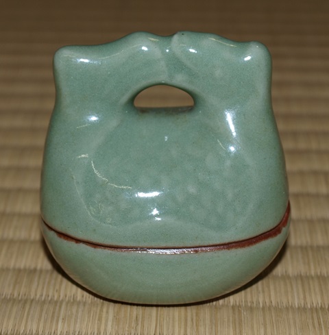 真清水蔵六 青磁木魚香合 | 茶道具 小西康のぶろぐ