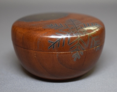 円能斎・綱子 銀婚式記念 雪輪蒔絵香合 | 茶道具 小西康のぶろぐ