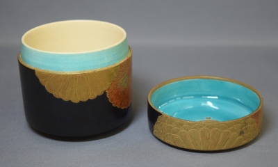 矢口永寿 九谷焼 黒仁清写 菊絵雪吹 即中斎 | 茶道具 小西康のぶろぐ