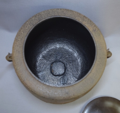 姥口霰丸釜 茶道具 釜師三浦一孝 L295 供箱 茶釜 工芸品