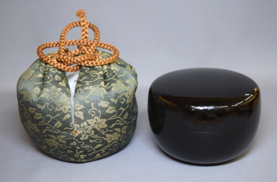 湯浅華暁 萩蒔絵黒平棗 即中斎 | 茶道具 小西康のぶろぐ