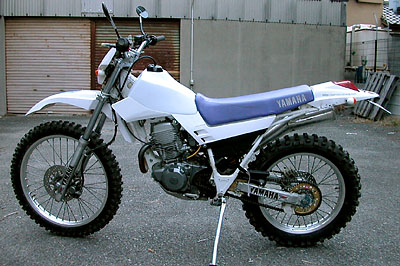 モトクラフト製セロー225用ビックタンク