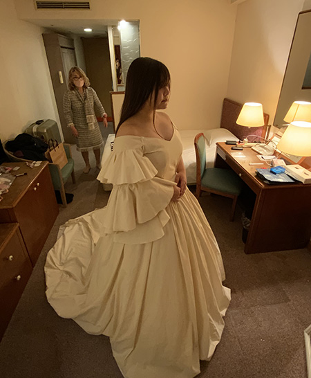 世界で一着だけの美を形に。立体裁断でつくる中世ヨーロッパ調