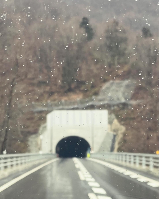 冠山峠道路　岐阜福井県境　酷道　トンネル　開通　峠　　