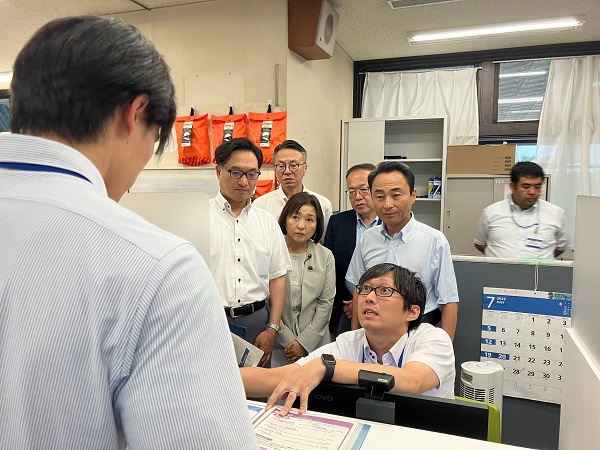 ☆2026年7月29日（水）証明発行窓口統 新たな「書かない窓口」を視察